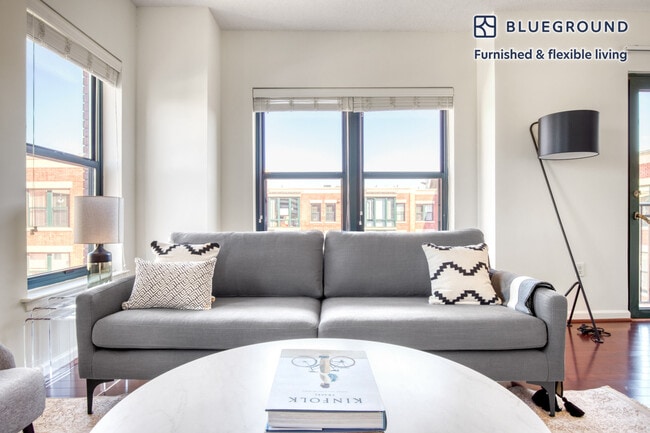 Photo - 1301 M St NW Unit FL10-ID481