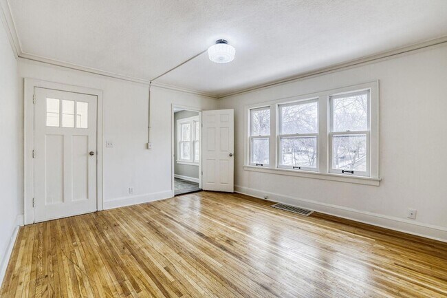 Photo - 3511 N 6th St