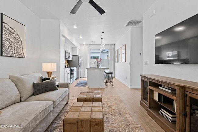 Photo - 35155 N Thompson Rd Unit 1