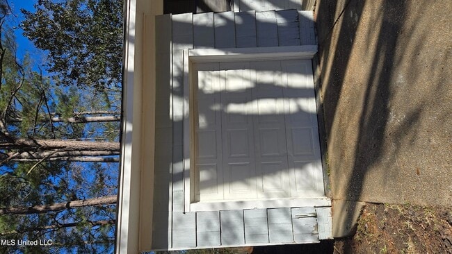 Photo - 512 Woodward Ave