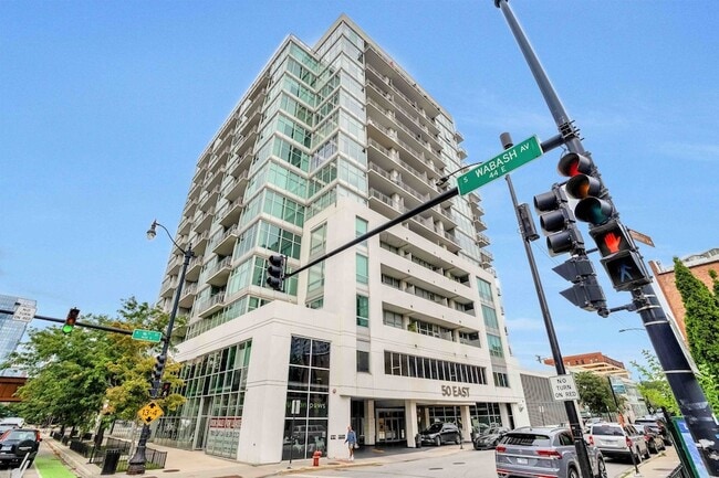 Building Photo - 50 E 16th St Unit 1102