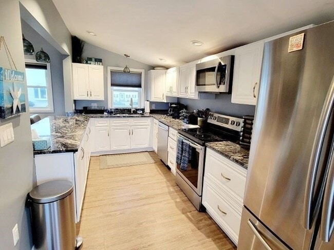 Photo - 4 39th St