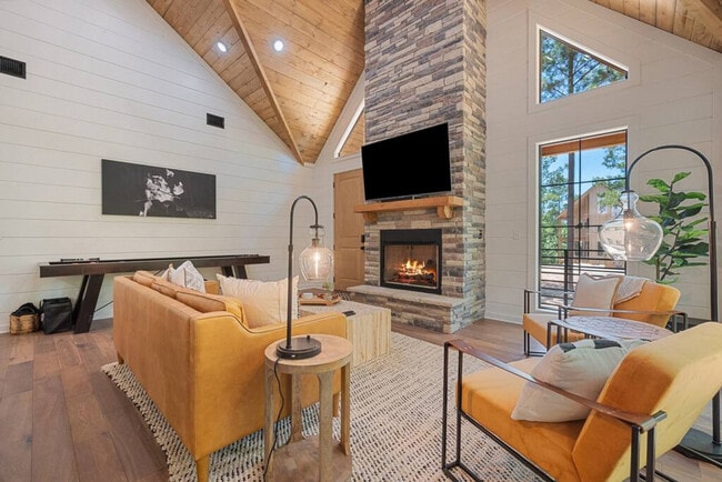 Photo - 42 Hickory Rdg Rd Unit ID1301586P