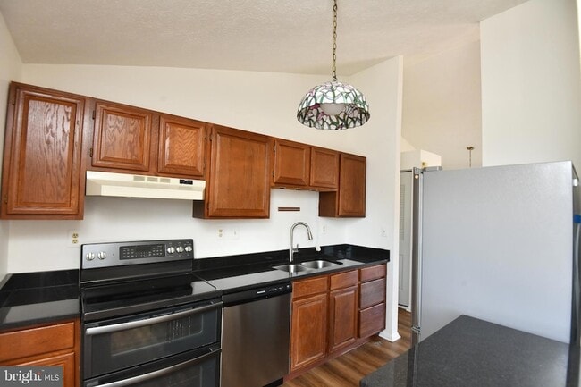 Photo - 3863 Beech Down Dr