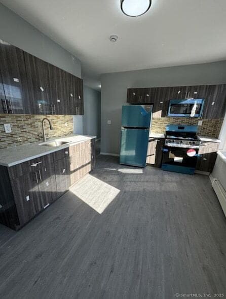 Building Photo - 413 E Main St Unit 2