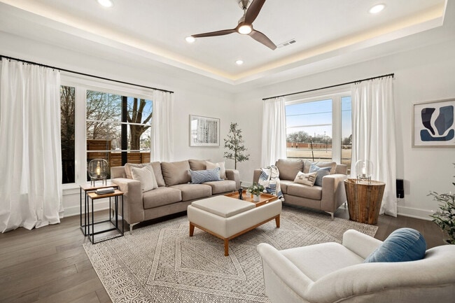 Photo - 1160 NW D St Unit ID1221808P