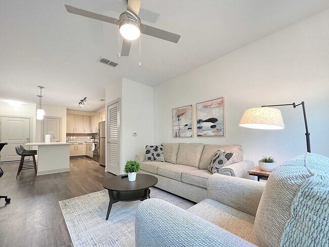 Photo - 2615 N Grady Ave Unit SI ID1504553P