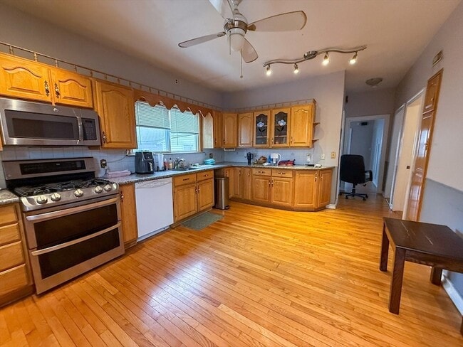 Photo - 56 Bowdoin St