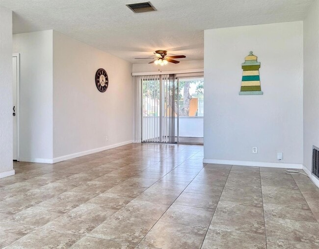 Photo - 4510 NW 46th St