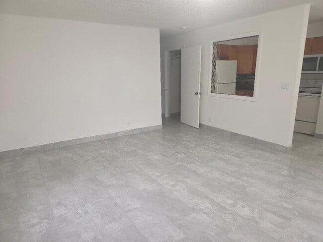 Photo - 3640 NE 1st Ave. Unit 3