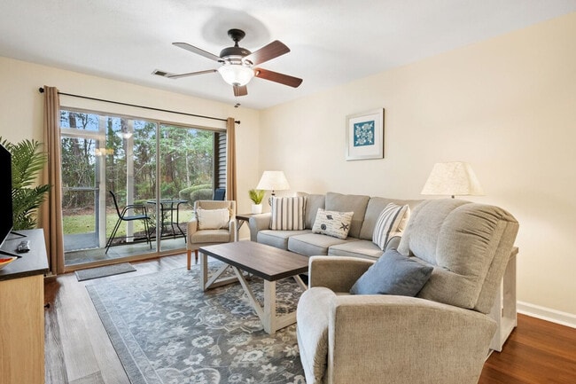 Photo - 390 Pinehurst Ln Unit SI ID1253447P