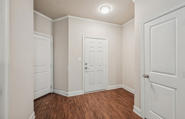 Photo - 268 Castleridge Dr Unit A