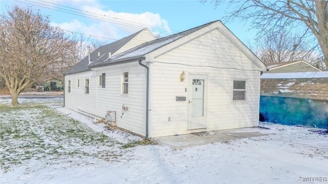 Photo - 3487 Rhode Island Ave