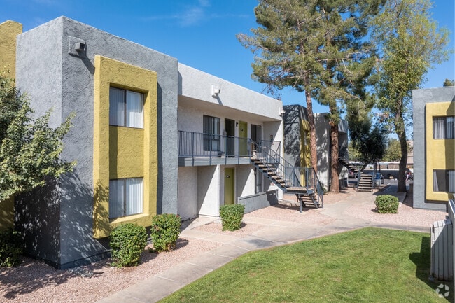 Photo - Emerson Square