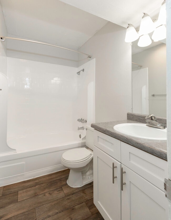 Photo - Park Village