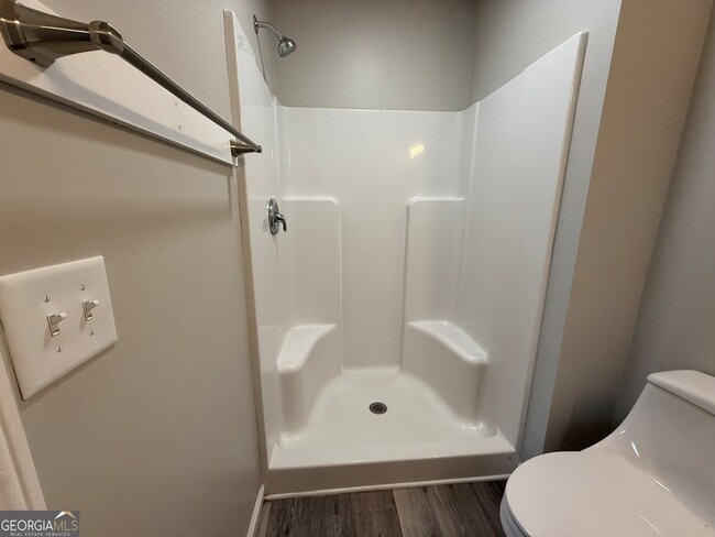 Photo - 30 E Kimble St