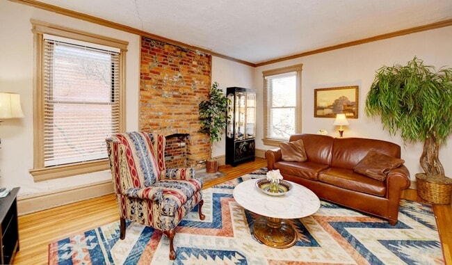 Photo - 705 Bryden Rd