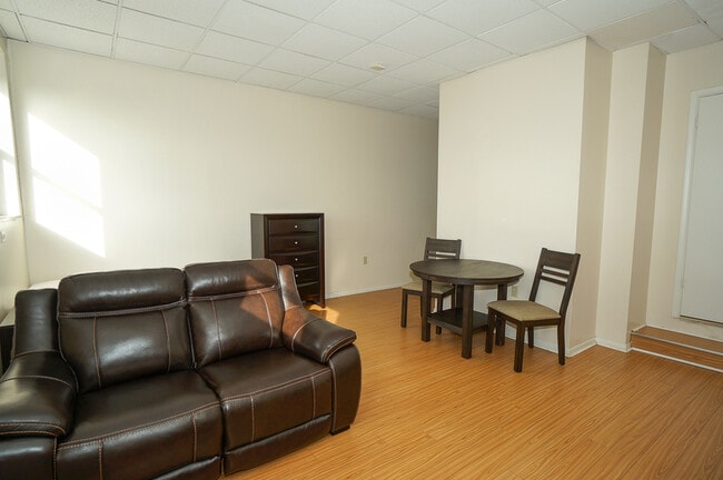 DSC04300 - Morrowfield