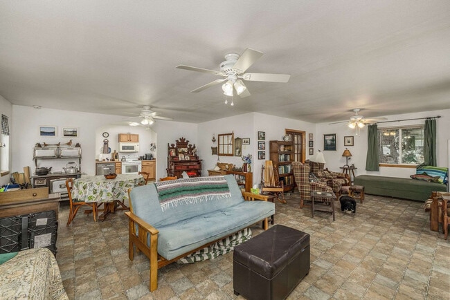 Building Photo - 22663 N Covey Ln Unit SI ID1542973P