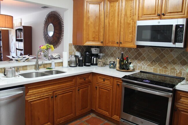 Photo - 1120 Ocean Dunes Cir