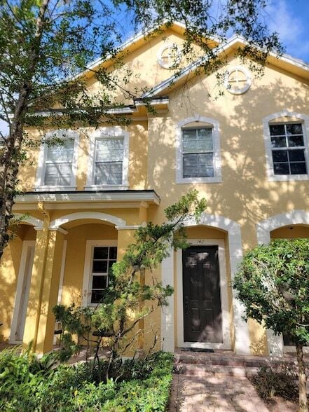 Photo - 142 Ennis Ln