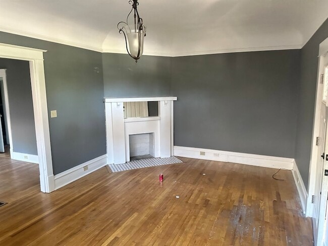 Photo - 246 N Watkins St
