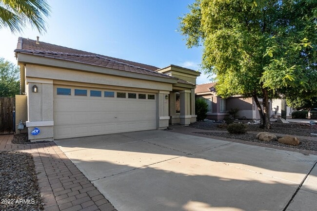 Photo - 1345 W Musket Way