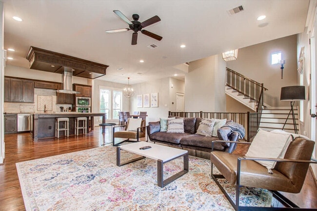 Photo - 2323 Woodhead St Unit ID1019542P