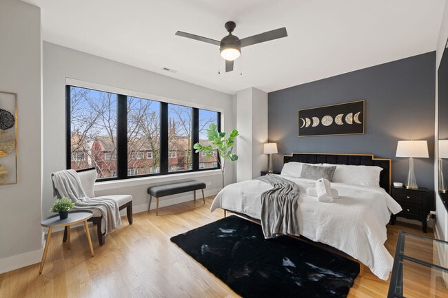 Photo - 2006 W 21st St Unit ID1244959P