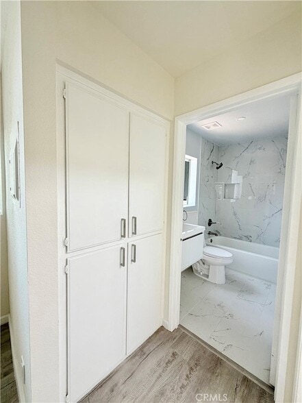 Photo - 3250 Andrita St Unit 3