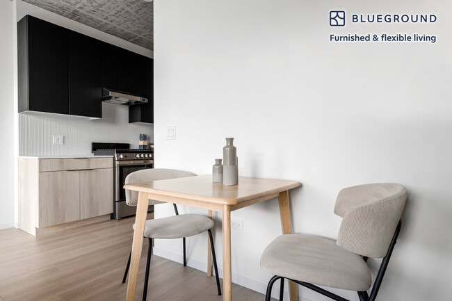 Photo - 160 N Morgan St Unit FL11-ID1065