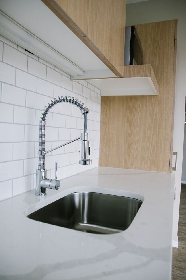 Photo - Hawthorne @ Ladd's - 1 & 2 Bedroom Apartment Homes