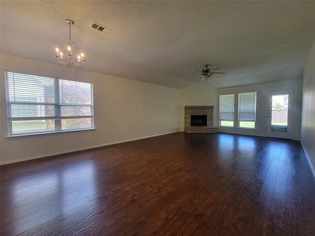 Photo - 1537 Fairfield Dr