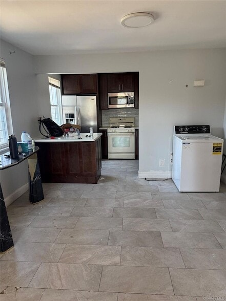 Photo - 140-19 183rd St