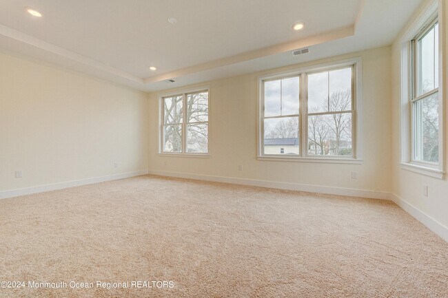 Photo - 8 Raritan Ave