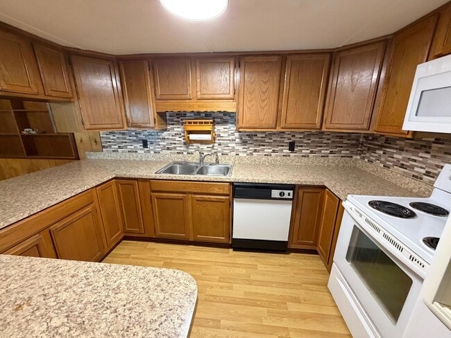 Photo - 2689 Stricklands Ln