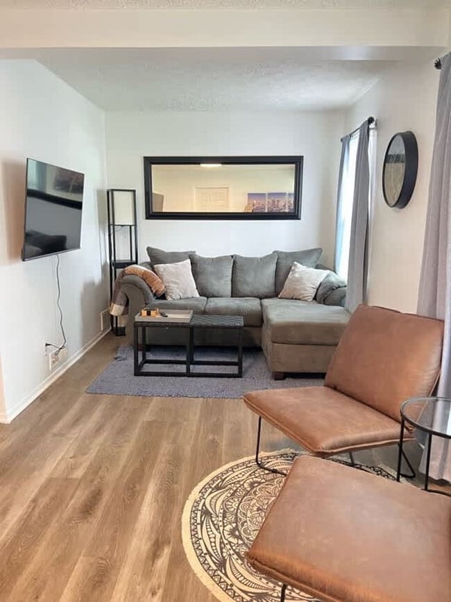 Photo - 27385 Park Ct Unit ID1364147P