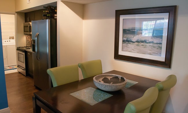 Photo - The Upton Apartments