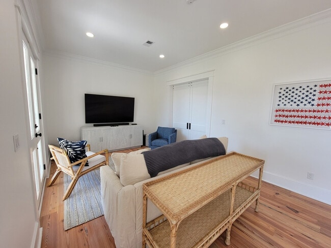 Photo - 506 N Beach Blvd Unit SI ID1473638P