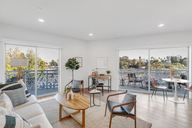 Photo - Solari Silver Lake