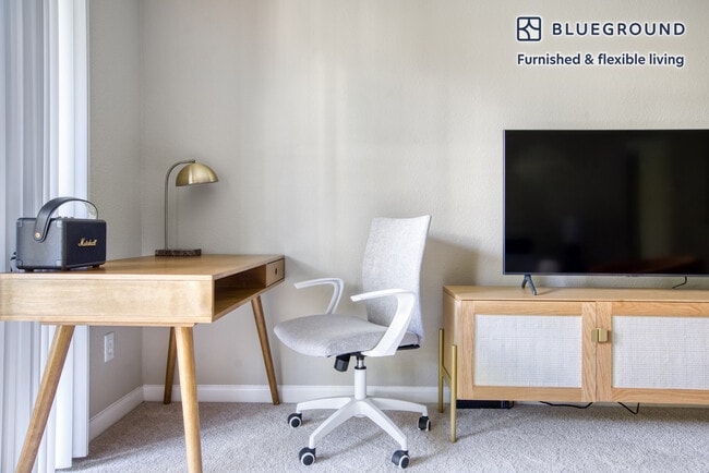 Photo - 1220 N Fair Oaks Ave Unit FL2-ID839