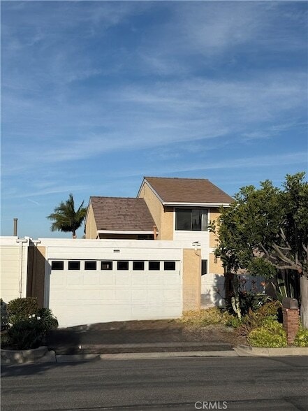 Photo - 33555 Via Corvalian