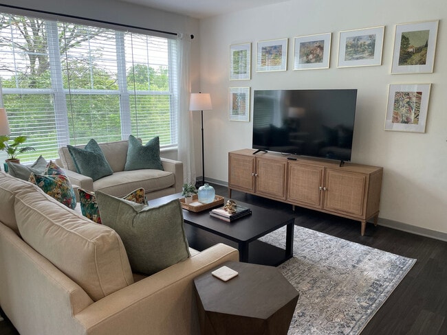 Building Photo - 5102 Aldersgate Dr Unit ID1257773P