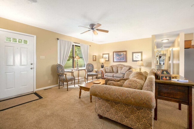 Photo - 560 Co Rd 102 Unit ID1325613P