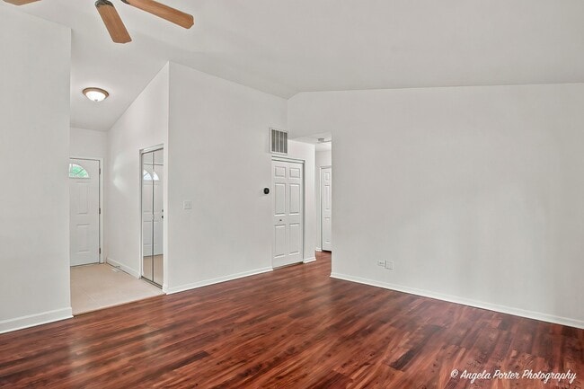 Photo - 3287 Medford Ct