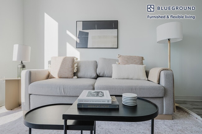 Photo - 501 Brazos St Unit FL25-ID292