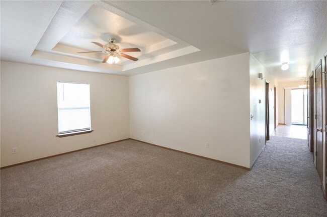 Photo - 2223 W Roselawn St