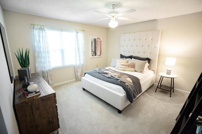 Photo - Abbotts Creek Apartments