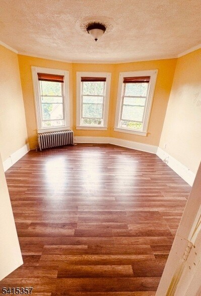 Photo - 144 Lawrence St