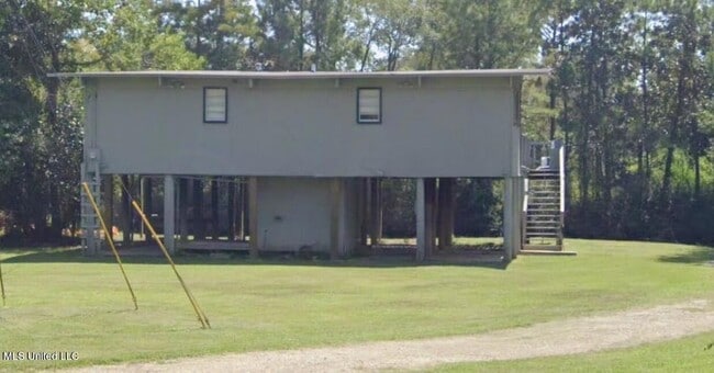 Building Photo - 10633 Woolmarket Lake Rd